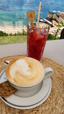 Hotel Royal-Riviera by null