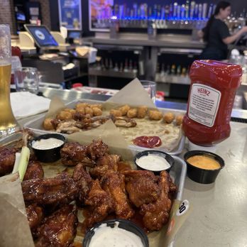 Buffalo Wild Wings - Wings & Tater Tots - Sports Bars Near Me - Orange, California