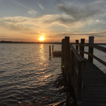 Sabin Point Park - Parks Near Me - East Providence, Rhode Island