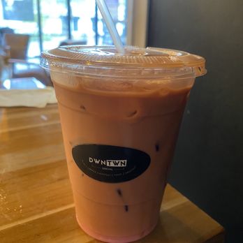 Dwntwn Social - Pretty in Pink Latte - Coffee & Tea Near Me - Tampa, Florida