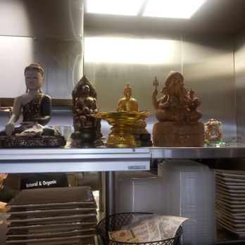 Thai Street Kitchen - Decorations. - Thai Near Me - Bloomfield Hills, Michigan Thai Street Kitchen - Decorations. - Thai Near Me - Bloomfield Hills, Michigan