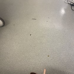St Peter's Hospital - Disgusting - Dirty - zero care