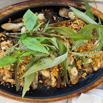 Bien Hen Restaurant - Grilled Razor Clams with Buttered Green Onions - Seafood Near Me - Westminster, California