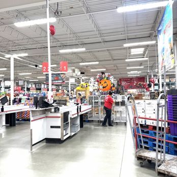 BJ's Wholesale Club - Grocery Near Me - Dedham, Massachusetts
