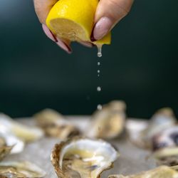 Oyster happy hour, Sunday-Friday!