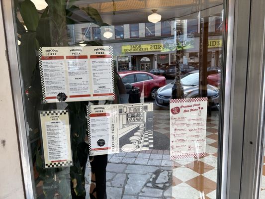 Precious Pizza by null