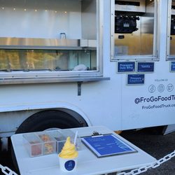 FroGo Food Truck - Dole pineapple softee, 1 free topping