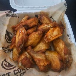 dry not spicy wings. dry not spicy wings.