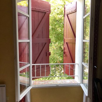 Le Clos des Freres Gris - Bed & Breakfast Near Me - Luynes, 13