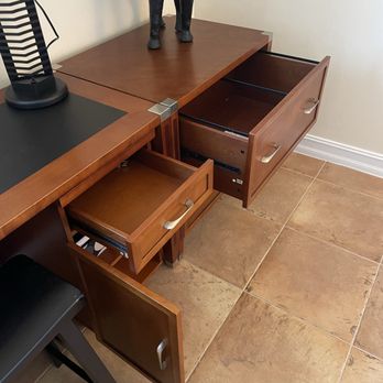 Pampered Cargo - Consignment pick up and delivery to store - Movers Near Me Pampered Cargo - Consignment pick up and delivery to store - Movers Near Me