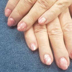 Hairbenders Hair & Nail Studio