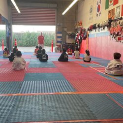 Master Hernandez Tae Kwon Do - Love seeing the kids meditating