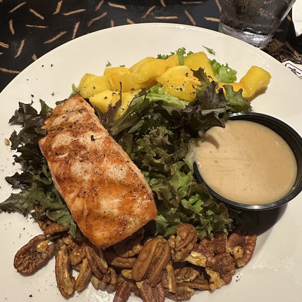 Amsterdam Cafe - New American Near Me - Auburn, Alabama