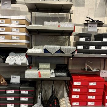 DSW Designer Shoe Warehouse - Clutches/2025 - Shoe Stores Near Me - Avondale, Arizona DSW Designer Shoe Warehouse - Clutches/2025 - Shoe Stores Near Me - Avondale, Arizona