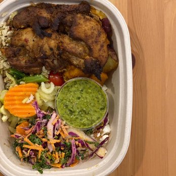 sweetgreen - Healthy Salads, Wraps, and Bowls - Chicken Chimichurri Plate - Salad Near Me - Brooklyn, New York