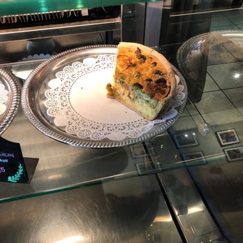 Venus - Bacon Quiche - Coffee & Tea Near Me - Sacramento, California Venus - Bacon Quiche - Coffee & Tea Near Me - Sacramento, California