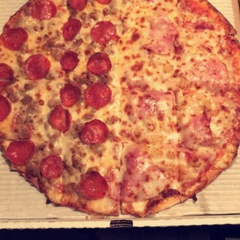 Whiffle Boys Pizza - Pizza Near Me - Murphysboro, Illinois