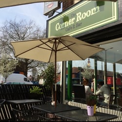 The Corner Room Cafè and Bar - The lovely patio of The Corner Room