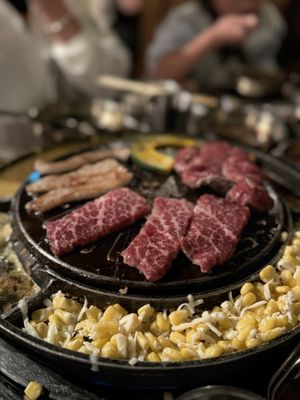 Daldongnae Korean BBQ - MTL Bishop by null