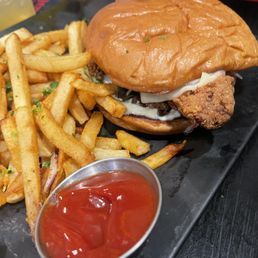 Chicken Sandwich Chicken Sandwich