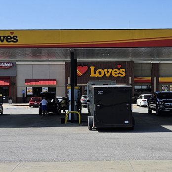 Love's Travel Stop - Convenience Stores Near Me - Hanson, Kentucky Love's Travel Stop - Convenience Stores Near Me - Hanson, Kentucky