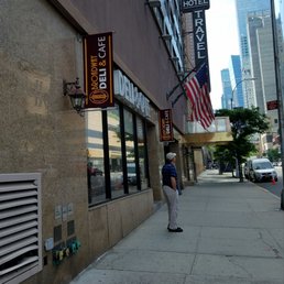 BROADWAY DELI & BAGELS - Updated November 2025 - 51 Photos & 47