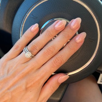 Lavish Nail Bar - Dip - Nail Salons Near Me - Miramar, Florida Lavish Nail Bar - Dip - Nail Salons Near Me - Miramar, Florida