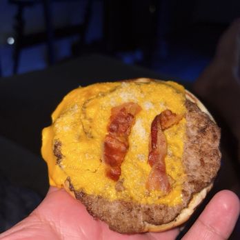 Jack in the Box - "Double bacon cheese burger" this place is a joke. Will never return. I don't understand how this establishment remains in business. - Fast Food Near Me - Goodyear, Arizona
