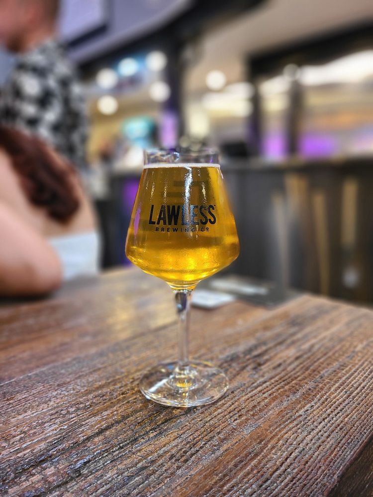 Lawless Brewing