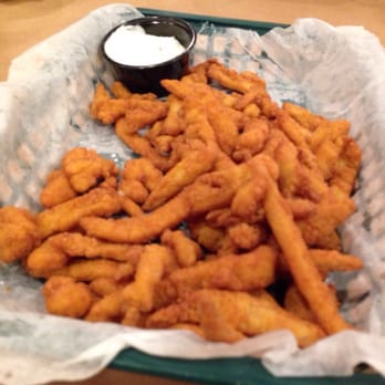 Cantler's Riverside - Clam strips were cold, chewy and lacked flavors - Seafood Near Me - Annapolis, Maryland