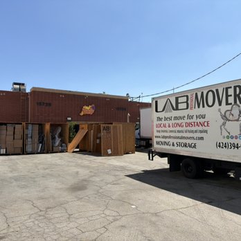 Lab Professional Movers - Movers Near Me - Los Angeles, California Lab Professional Movers - Movers Near Me - Los Angeles, California