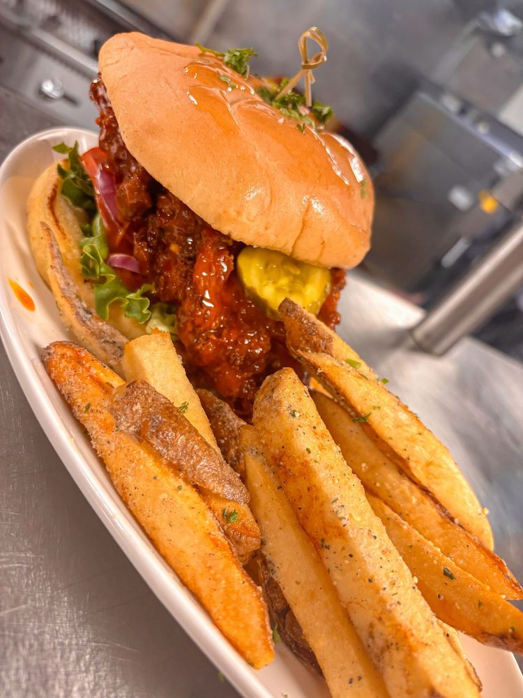 Food from Citywalk Eatery