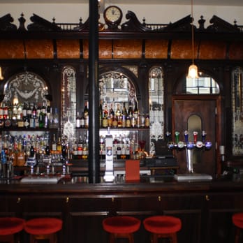 The Landor - The spectacular back bar - Pubs Near Me - London, XGL The Landor - The spectacular back bar - Pubs Near Me - London, XGL