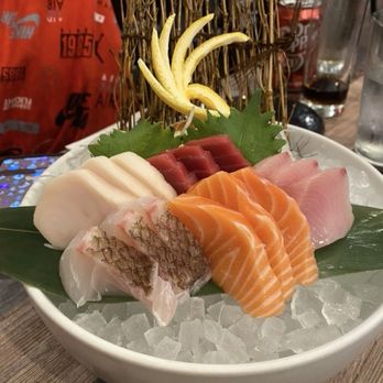 Akami Sushi Bar - Sushi Bars Near Me - Apex, North Carolina Akami Sushi Bar - Sushi Bars Near Me - Apex, North Carolina