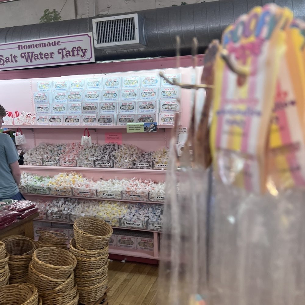 Kandy Korner - Candy Stores Near Me - Hyannis, Massachusetts Kandy Korner - Candy Stores Near Me - Hyannis, Massachusetts