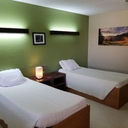 Good Samaritan Hospital - Medical Detox Room to keep you safe and comfortable.
