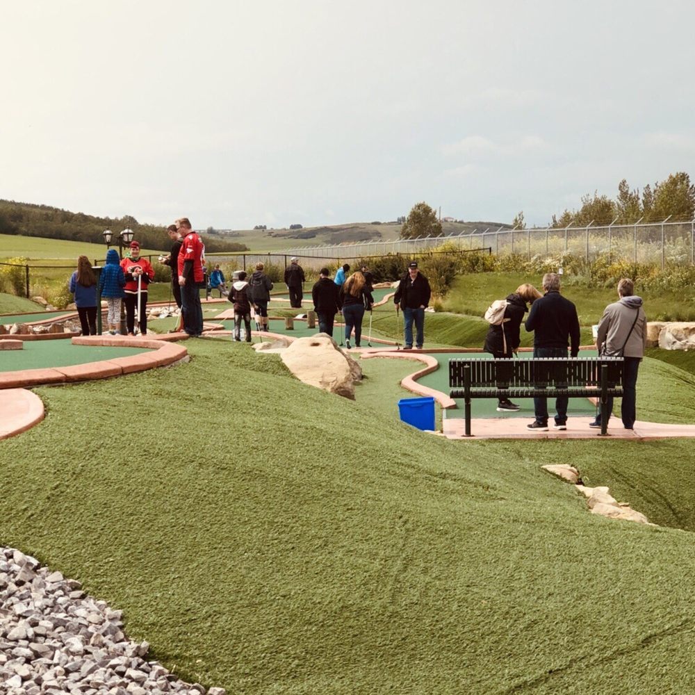 Oasis Greens Golf Centre - Mini golf tournament! - Golf Near Me - De Winton, Alberta Oasis Greens Golf Centre - Mini golf tournament! - Golf Near Me - De Winton, Alberta