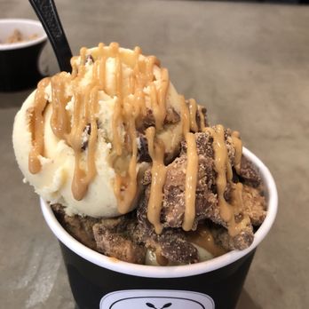 Nicholas Creamery - Peanut butter cup and banana peanut butter topped with peanut butter and Reese's. It looks good, but the ice cream sucked! - Ice Cream & Frozen Yogurt Near Me - Atlantic Highlands, New Jersey Nicholas Creamery - Peanut butter cup and banana peanut butter topped with peanut butter and Reese's. It looks good, but the ice cream sucked! - Ice Cream & Frozen Yogurt Near Me - Atlantic Highlands, New Jersey