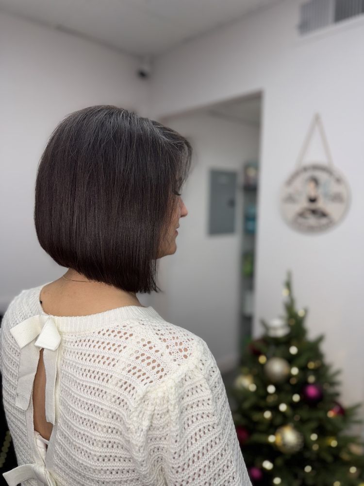 Nikki The Stylist Logo