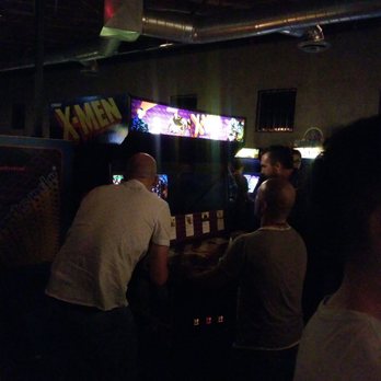 EightyTwo - Bars Near Me - Los Angeles, California EightyTwo - Bars Near Me - Los Angeles, California