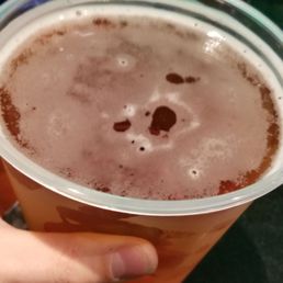 $15 32oz cup. All beers at the same price, even budlite... silly $15 32oz cup. All beers at the same price, even budlite... silly