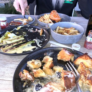 Small Barn - Brunch and lunch - New American Near Me - Temecula, California Small Barn - Brunch and lunch - New American Near Me - Temecula, California