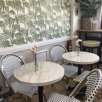 Le Paris Brest Cafe - There are six tables like these for dining in. - Patisserie/Cake Shop Near Me - Henderson, Nevada