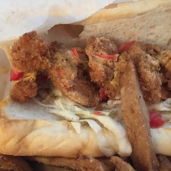 Nola Bar & Kitchen - Shrimp Po'Boy Sandwich - Cocktail Bars Near Me - Chicago, Illinois