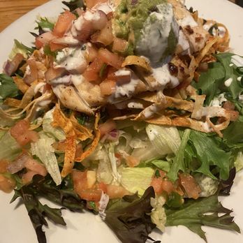Chili's - Santa Fe chicken salad - American Near Me - Vista, California