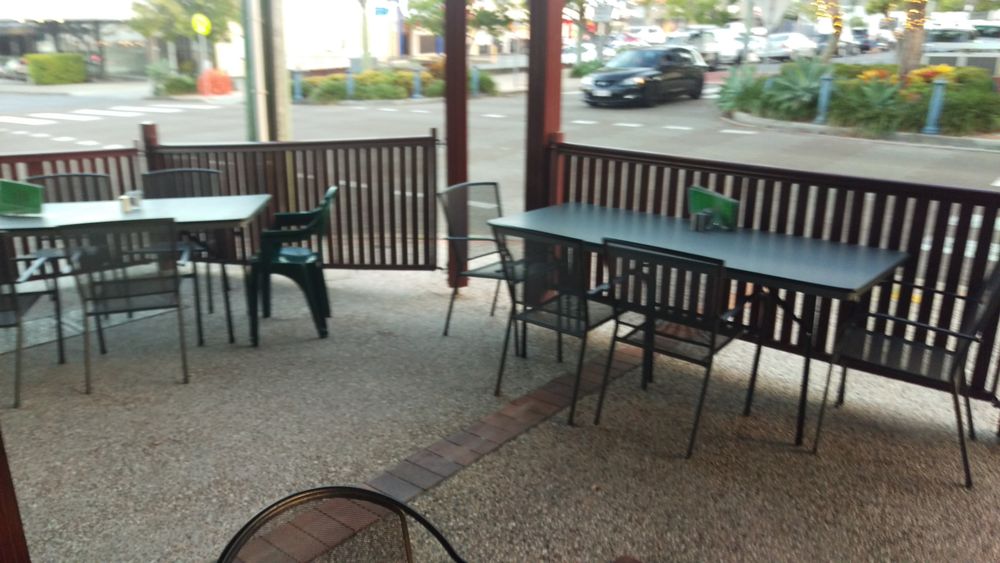 CELTIC CORNER BAR & BISTRO Updated September 2024 10 Photos 45