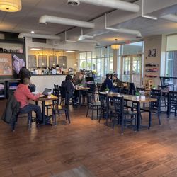 Everyday Cafe - Interior