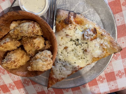 Mineo's Pizza & Wings by null