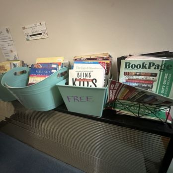 Shelf Life - Free books - Bookstores Near Me - Cuyahoga Falls, Ohio Shelf Life - Free books - Bookstores Near Me - Cuyahoga Falls, Ohio