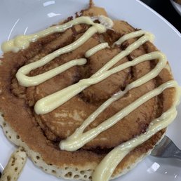 Cinnamon Roll Pancakes Cinnamon Roll Pancakes